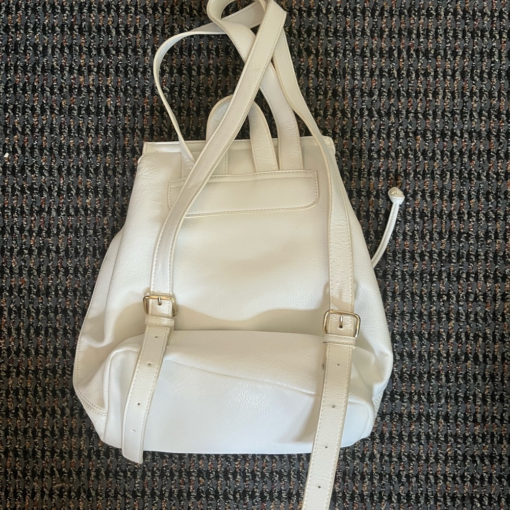 Forever21 White Drawstring Backpack - Picture 3 of 3